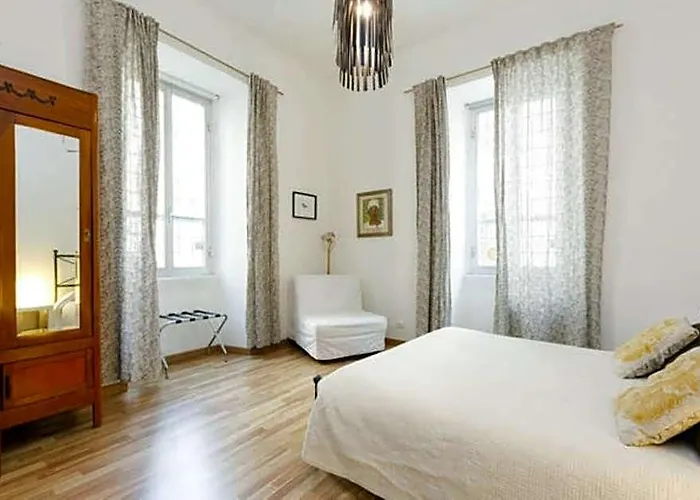 Guest house Center