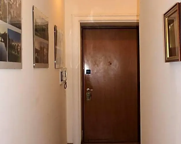 Center 4* Rome